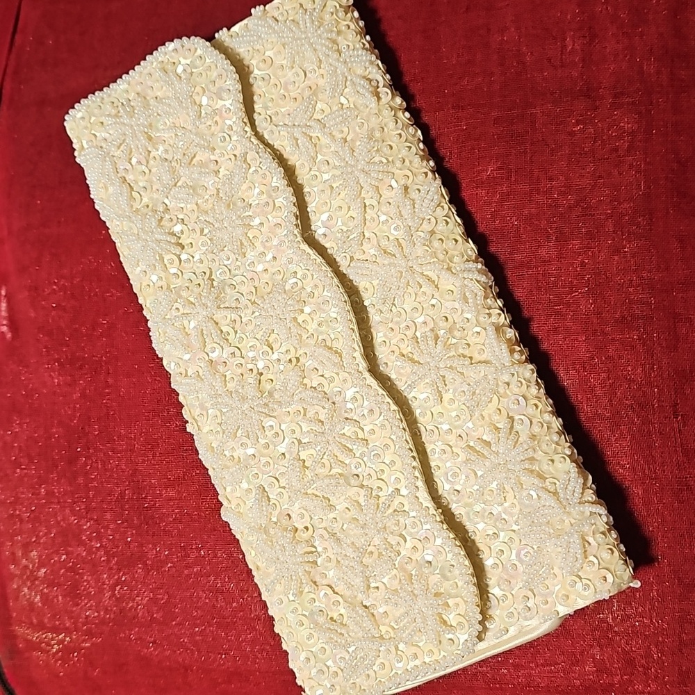 Vintage New Beaded Clutch Purse off White